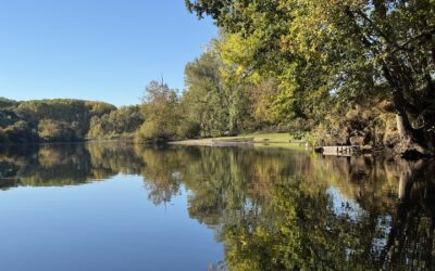 Faire du canoë sur la Dordogne en septembre