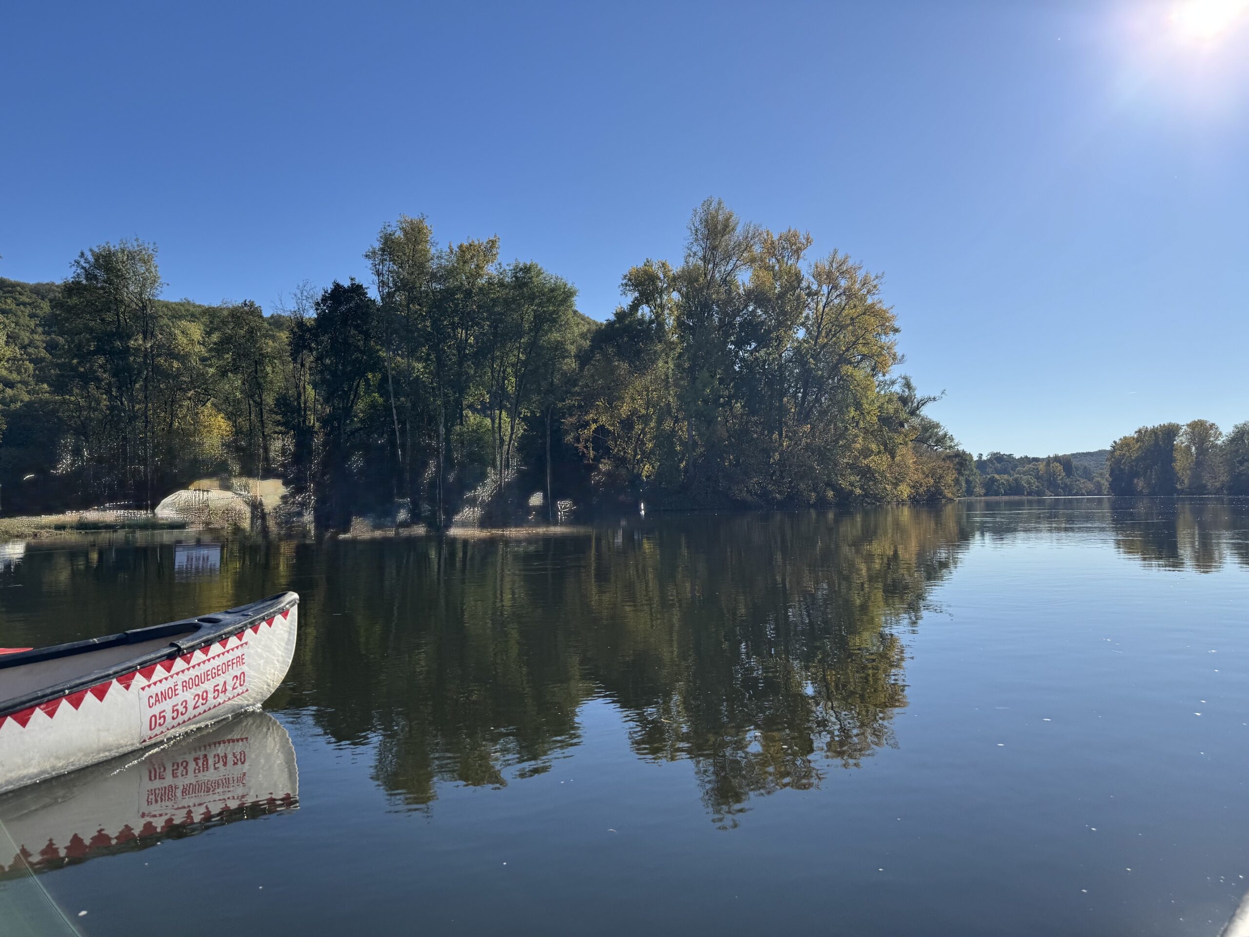 canoe roquegeoffre location de canoe et kayak sur la rivière Dordogne
